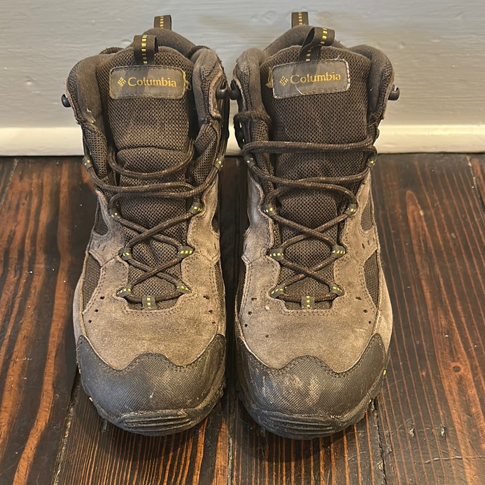 Columbia Men's Brown Hiking Boots